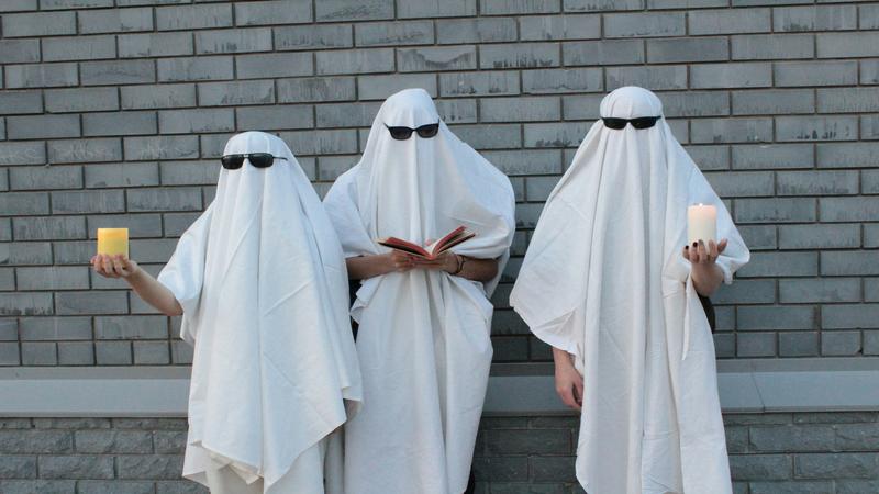 soñar con una persona fallecida y verla viva